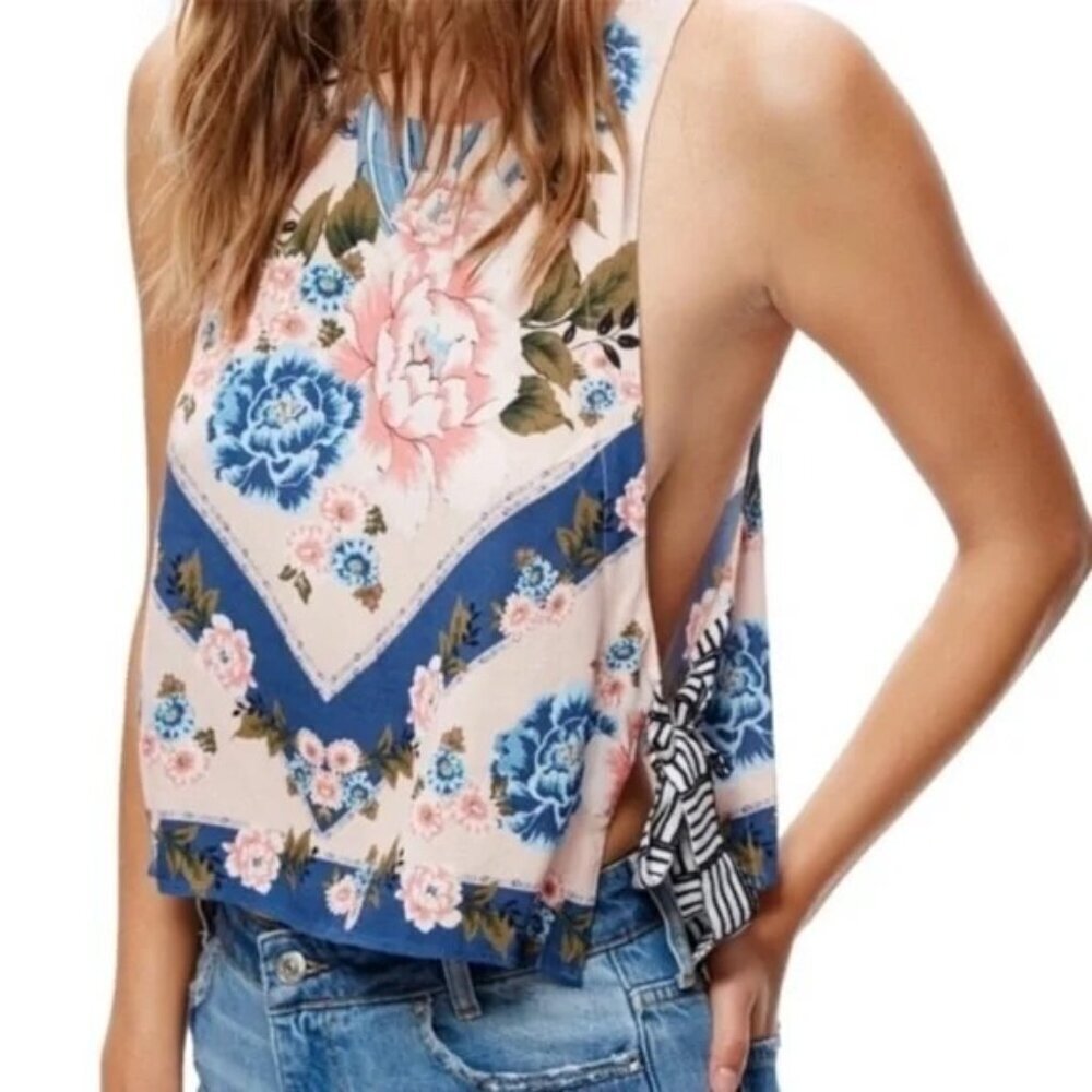 Free People Sweet Love Pastel Pink Floral Tie Side Crop Top - Picture 2 of 9